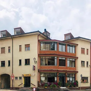  Guest house Caffe Martini Italy